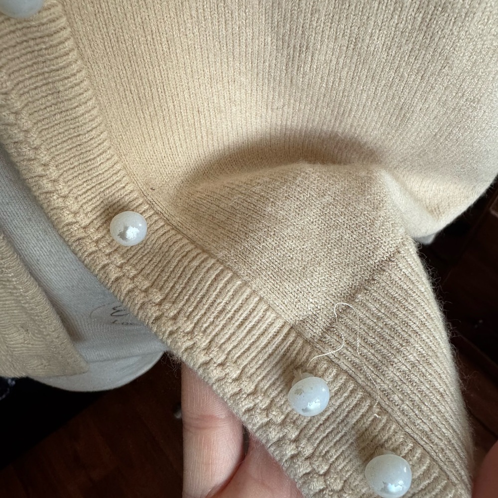 Cardigan - Picture 4 of 5